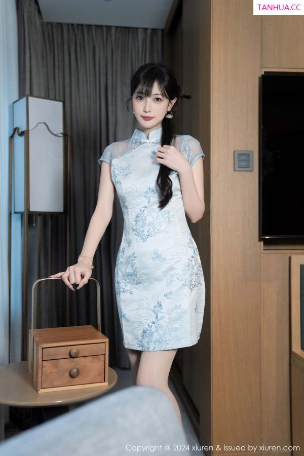 林星阑  [XiuRen]高清写真图 2024.11.22 No.9487 林星阑 旗袍美腿第10张图片